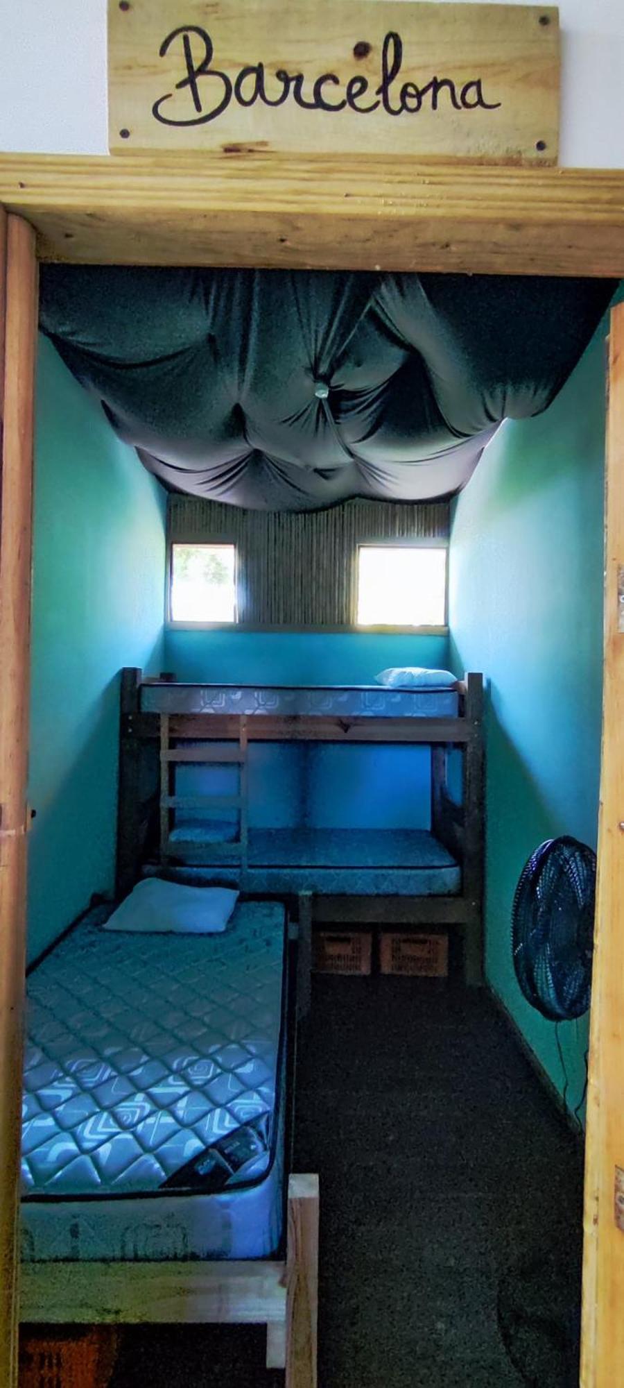 Bambu Lounge Bocas Hostel Бокас-дель-Торо Экстерьер фото