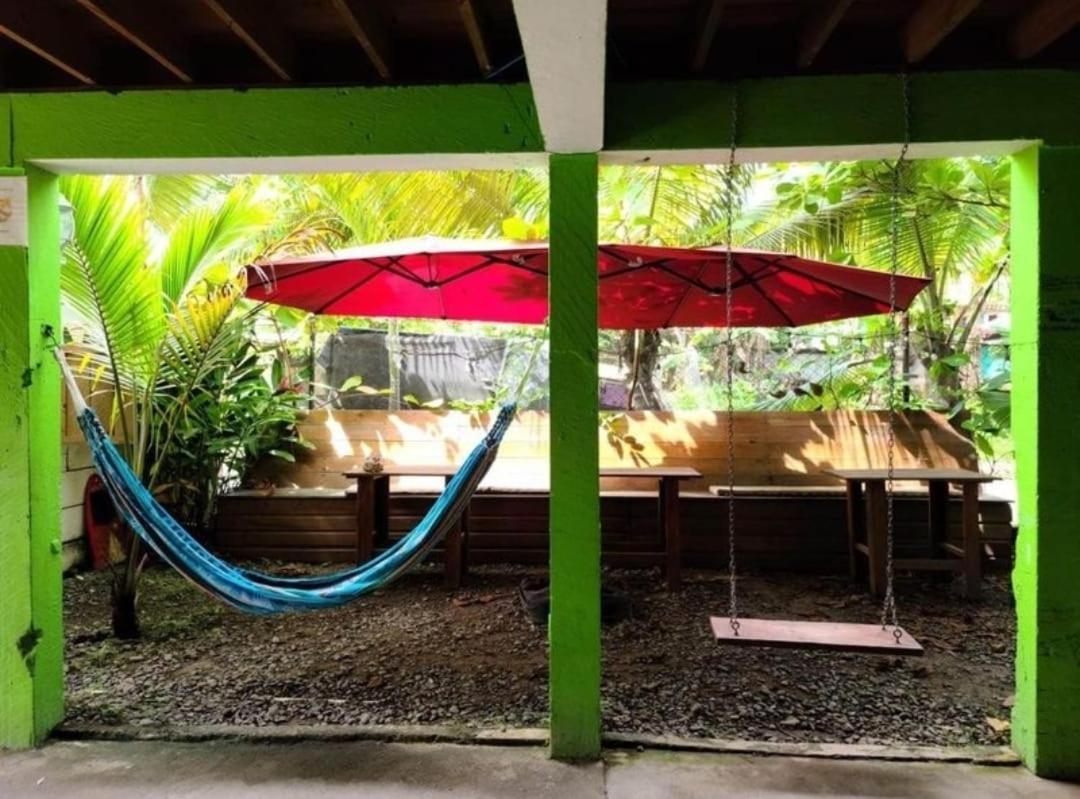 Bambu Lounge Bocas Hostel Бокас-дель-Торо Экстерьер фото