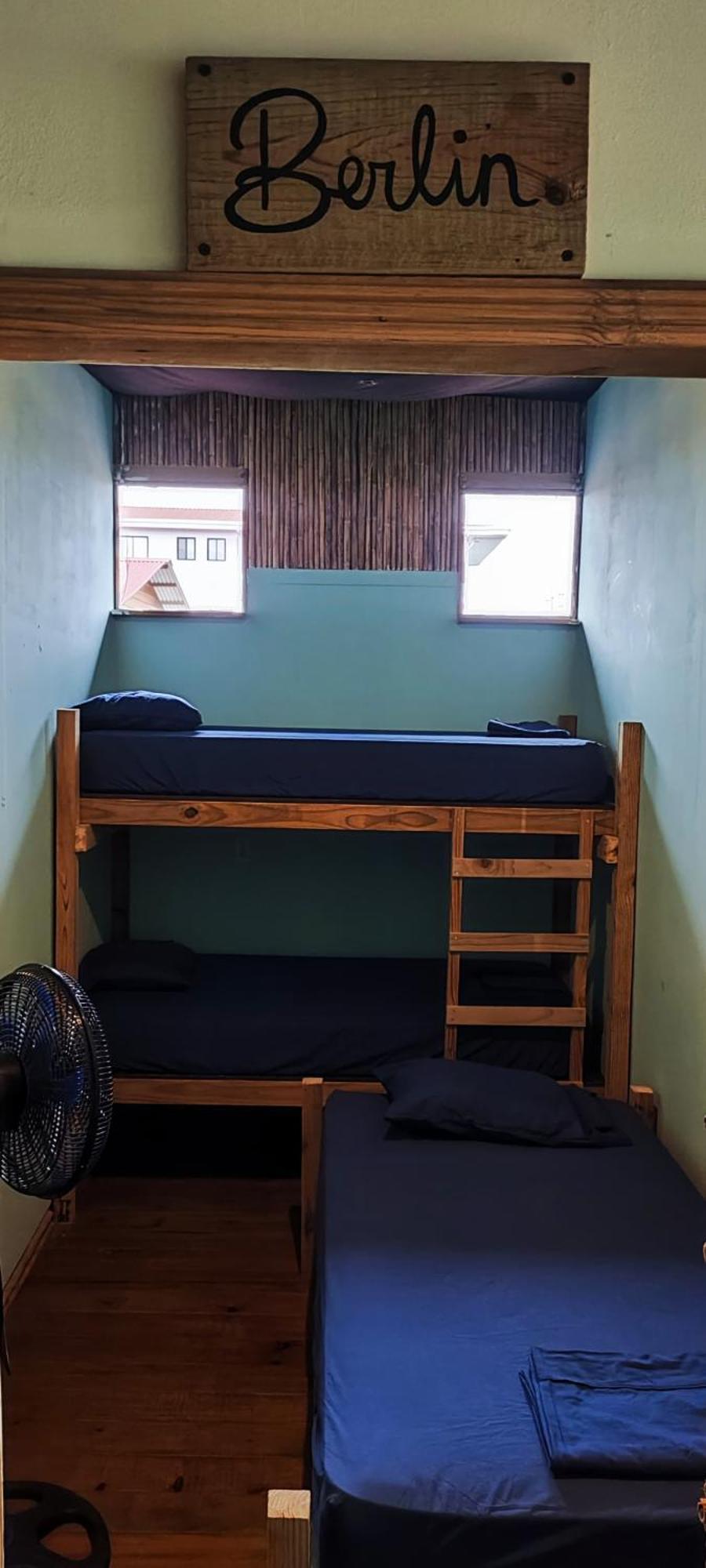 Bambu Lounge Bocas Hostel Бокас-дель-Торо Экстерьер фото